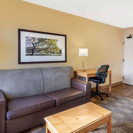 Extended Stay America Select Suites - Chicago - Westmont - Oak Brook Exterior foto